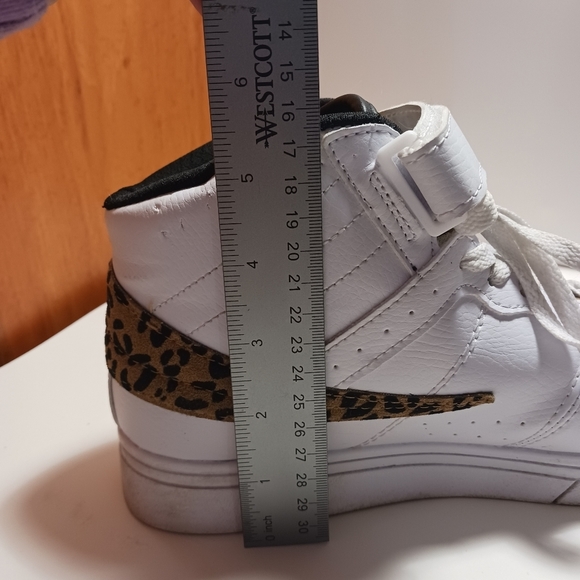 Fila Vulc 13 Cheetah Print Accent High Top Sneaker Size 9.5 - Picture 8 of 10